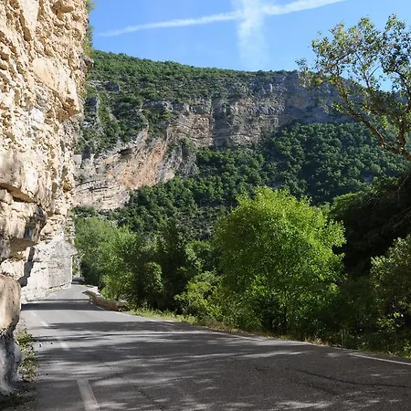 Campsite Camping Des Gorges De La Meouge Barret-sur-Meouge